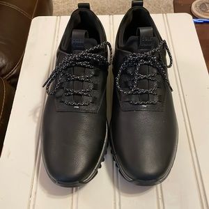 New, never worn but tried on once. Excellent condition. Cole Haan Grand Explore